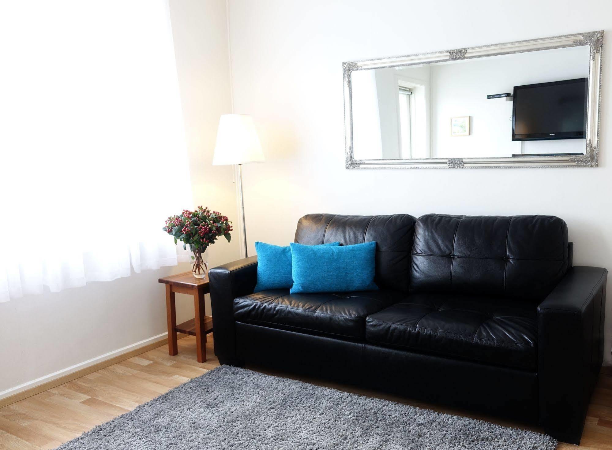 Castle House & Embassy Luxury Apartments ريكيافيك المظهر الخارجي الصورة