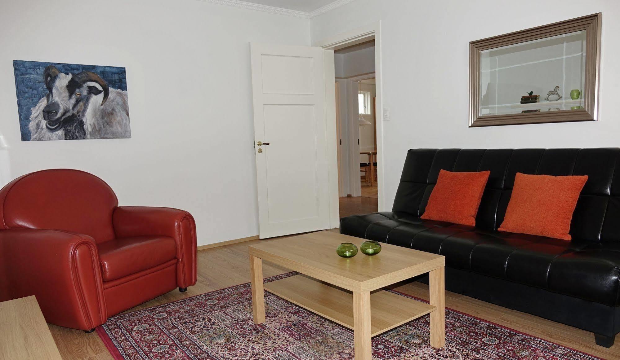 Castle House & Embassy Luxury Apartments ريكيافيك المظهر الخارجي الصورة